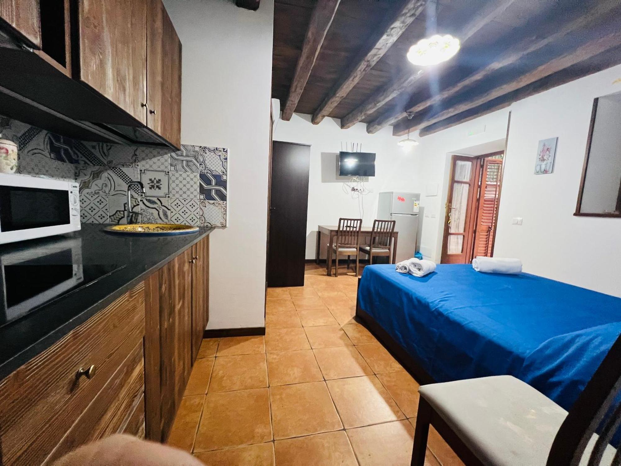 Studios Osterio Cefalu Exterior photo