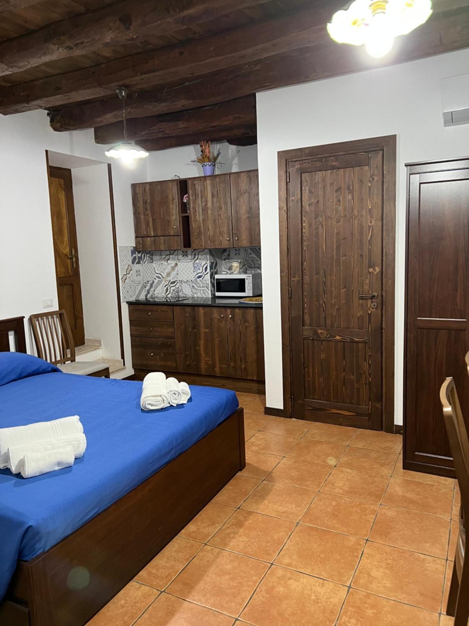 Studios Osterio Cefalu Exterior photo
